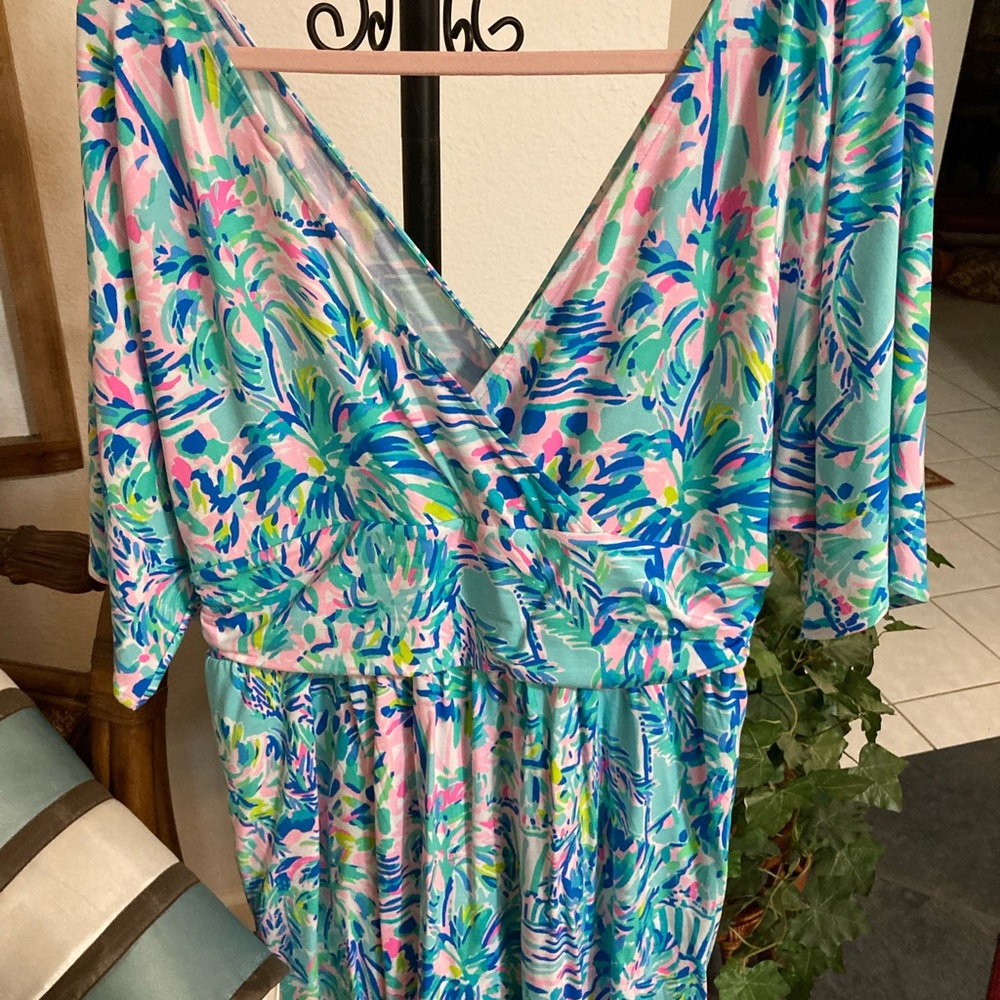 Romper tried on never worn.